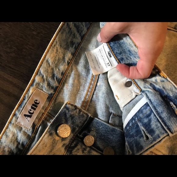 Acne jean shorts - Picture 3 of 3